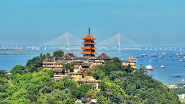 银泰融通 理解长三角｜让南通每寸土地成为融入长三角一体化的“热血主场”